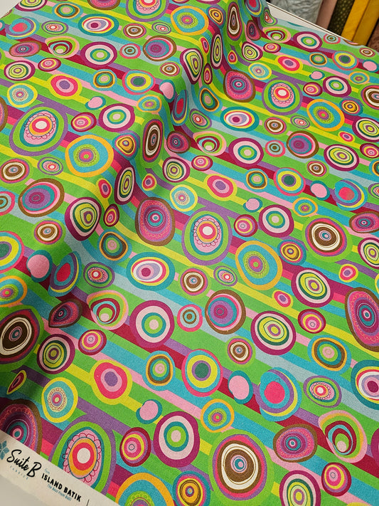 Suite B for Island Batik In Motion Lines with Circles Lemongrass Multi 922108630SB