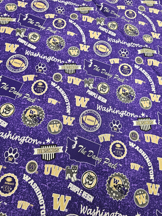 University of Washington Huskies The Dawg Pack Purple Reign