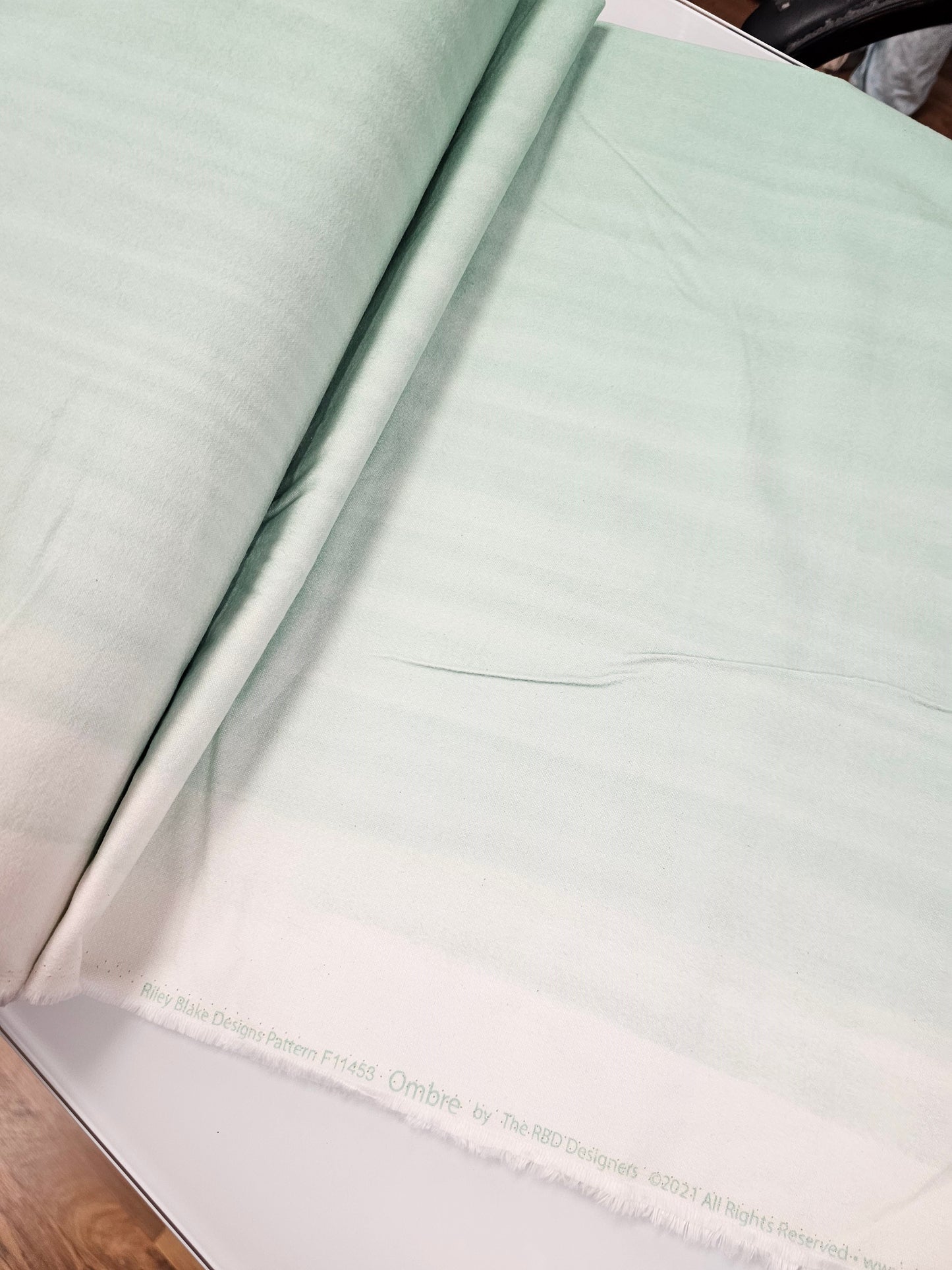 Riley Blake Flannel Ombre Mint F11453